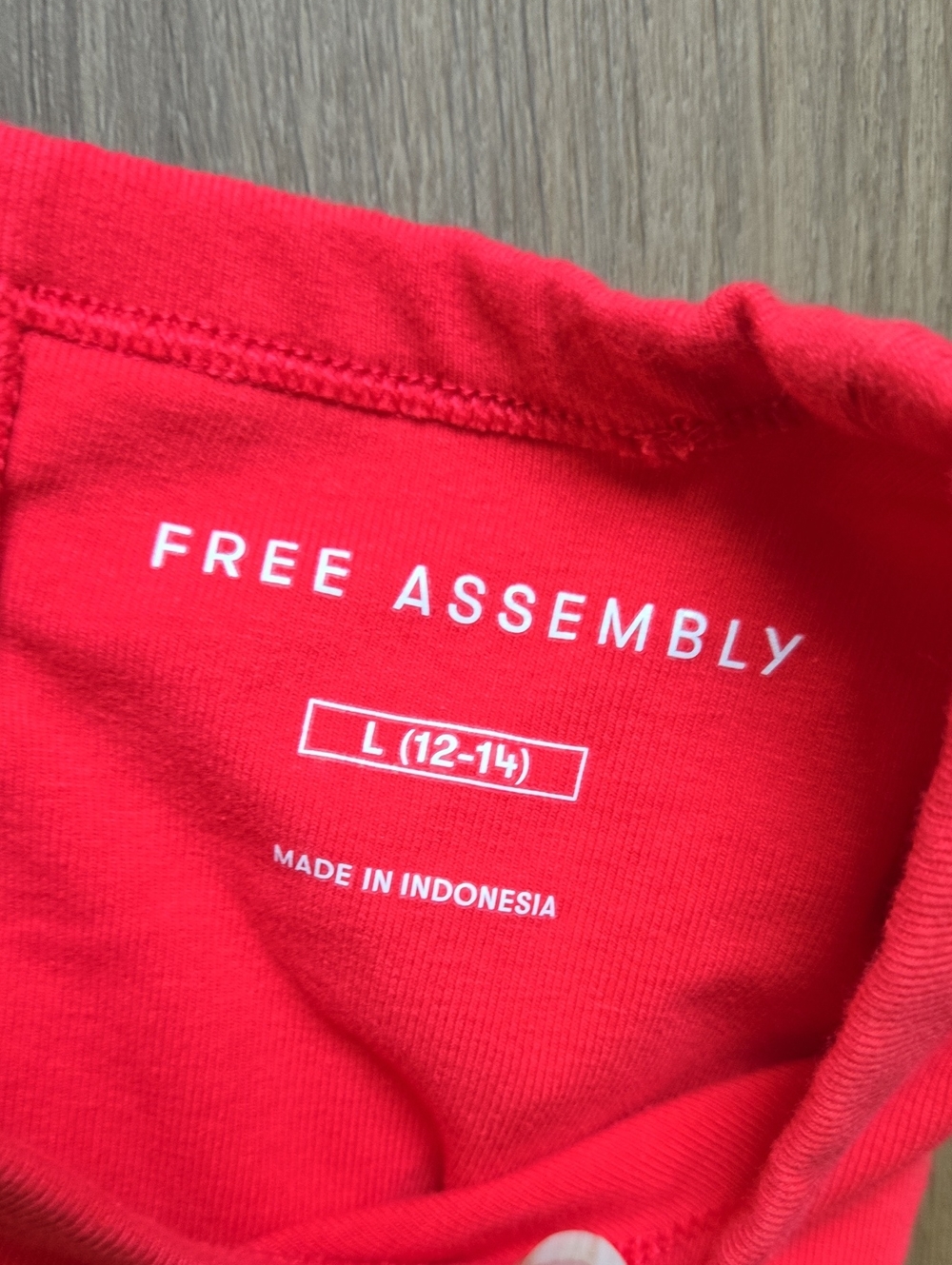 Free Assembly 3-Pack Womens Tee Bundle - Picture 5 of 9